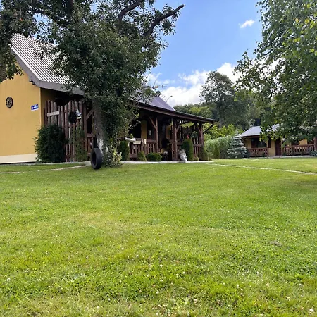 Holiday home Domki Bialogarda